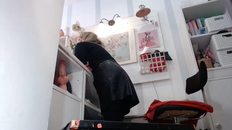 CatFetish  22-02-2022